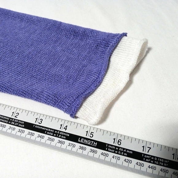 Avalin 100%Linen Long Sleeve Vneck Longsleeve Sweater. Size M - Picture 3 of 7